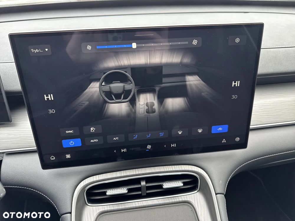 Chery Tiggo 8 1.5 T-GDI Super Hybrid Comfort DCT - 23