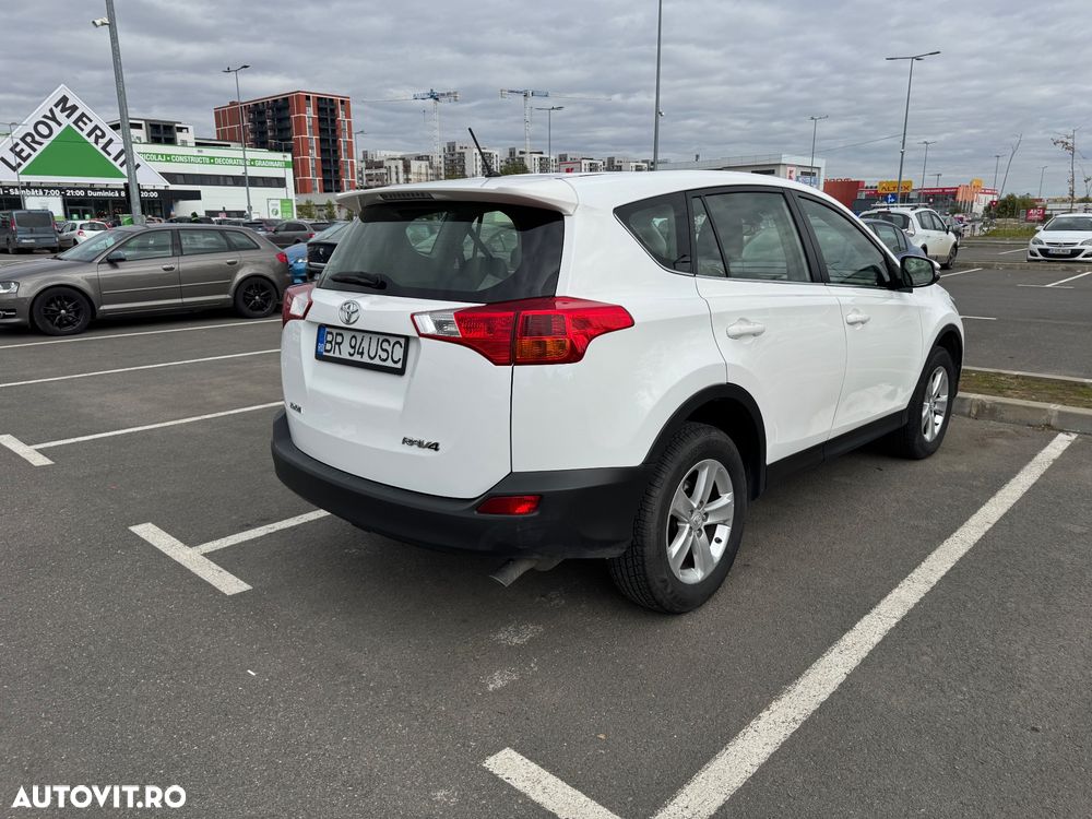 Toyota RAV4 2.0 D-4D 2WD Comfort - 8