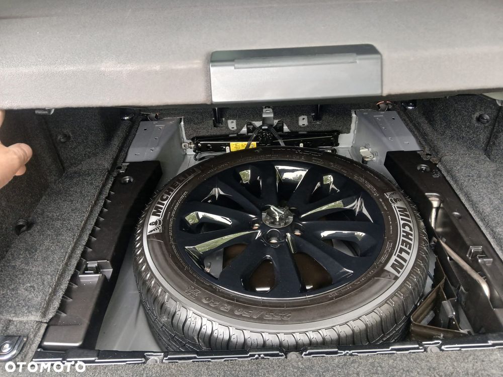 Land Rover Range Rover - 14