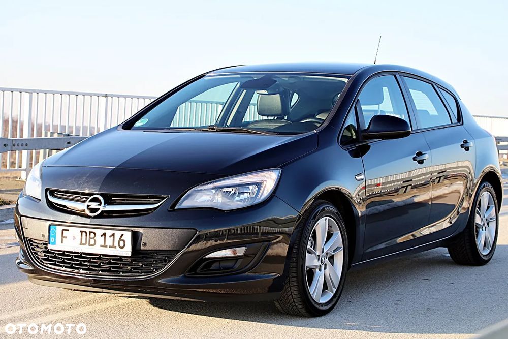 Opel Astra 1.4 Turbo Active - 12