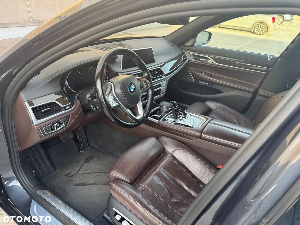 BMW Seria 7 730d xDrive - 7