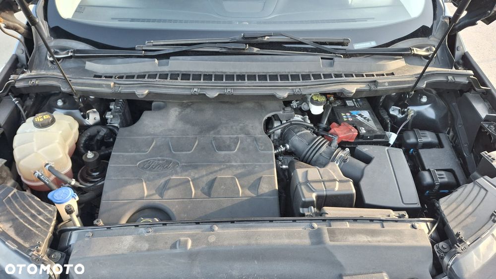 Ford Edge - 18