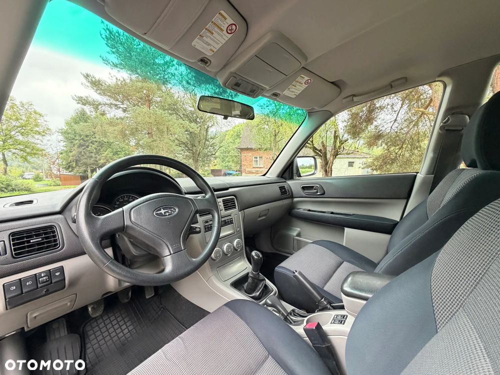 Subaru Forester 2.0 XL - 17