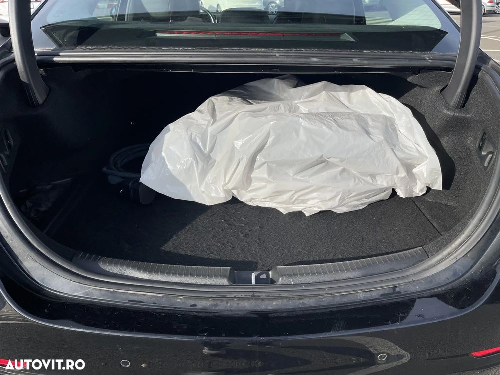 Mercedes-Benz C - 25