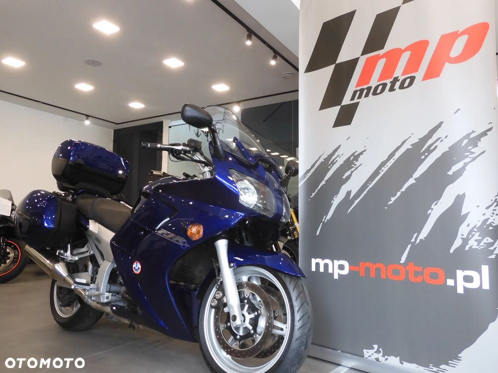 Yamaha FJR - 1