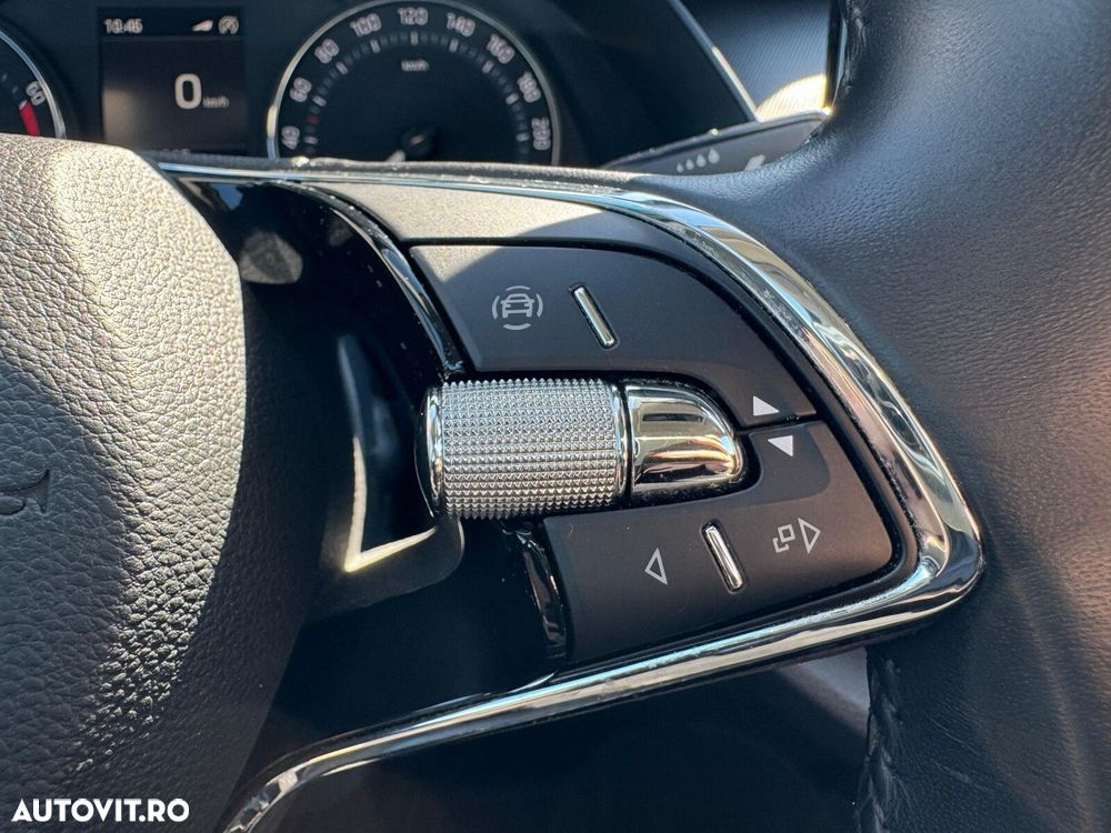 Skoda Octavia 1.5 TSI Ambition - 14