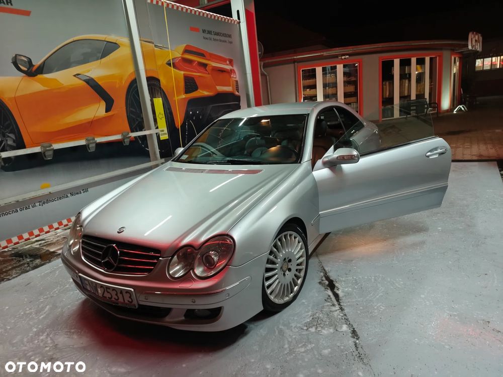 Mercedes-Benz CLK - 1