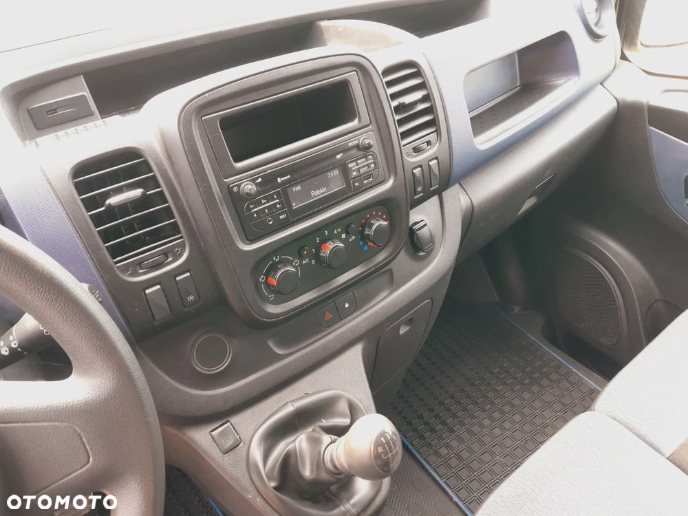 Opel VIVARO LONG - 10