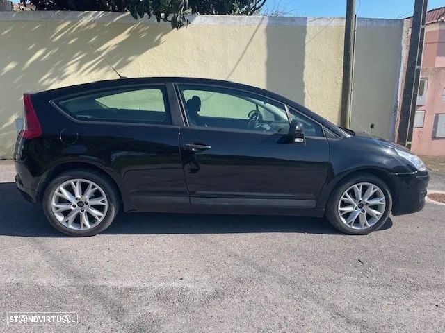 Citroën C4 Coupé 1.6 HDi 110 VTR Pack - 4
