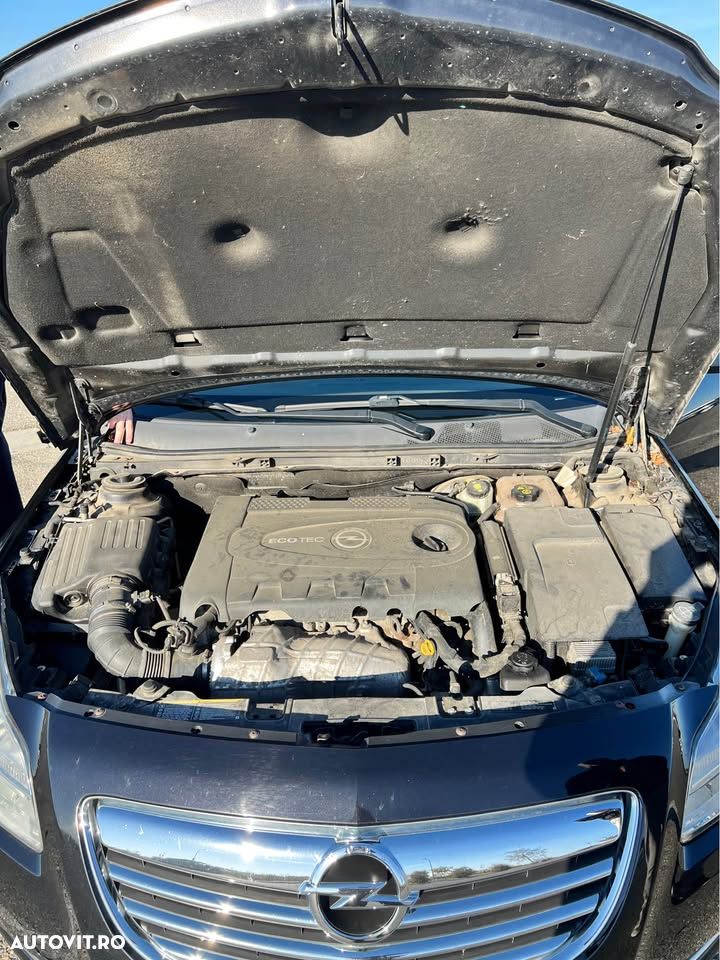 Opel Insignia 2.0 CDTI - 12