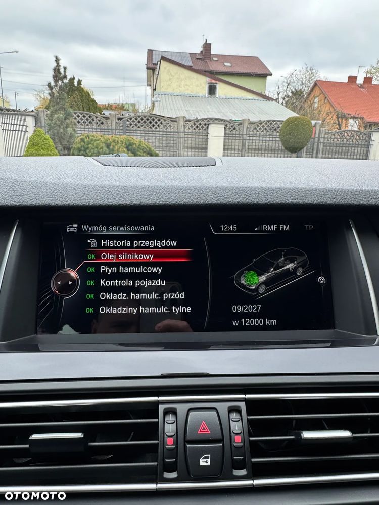 BMW Seria 5 530d xDrive - 16