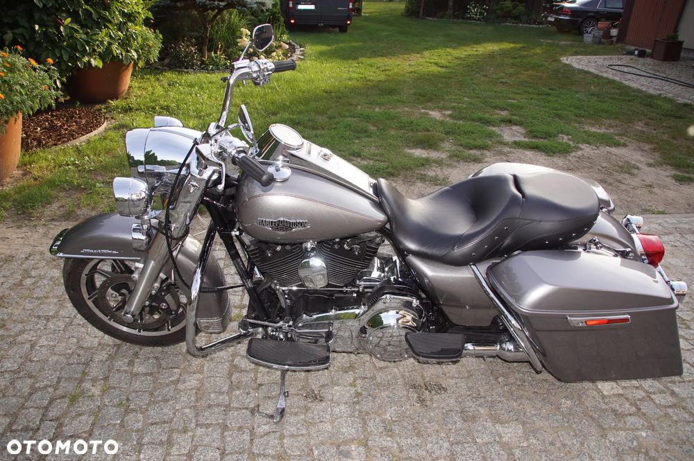Harley-Davidson Touring Road King - 1