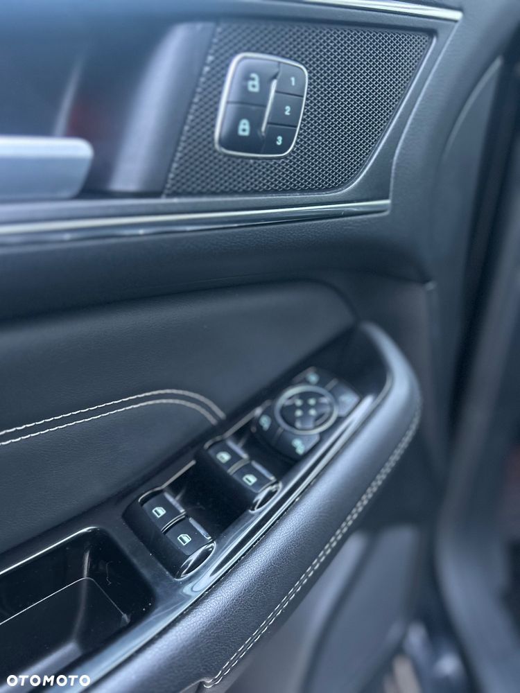 Ford S-Max 2.0 EcoBoost Titanium - 15