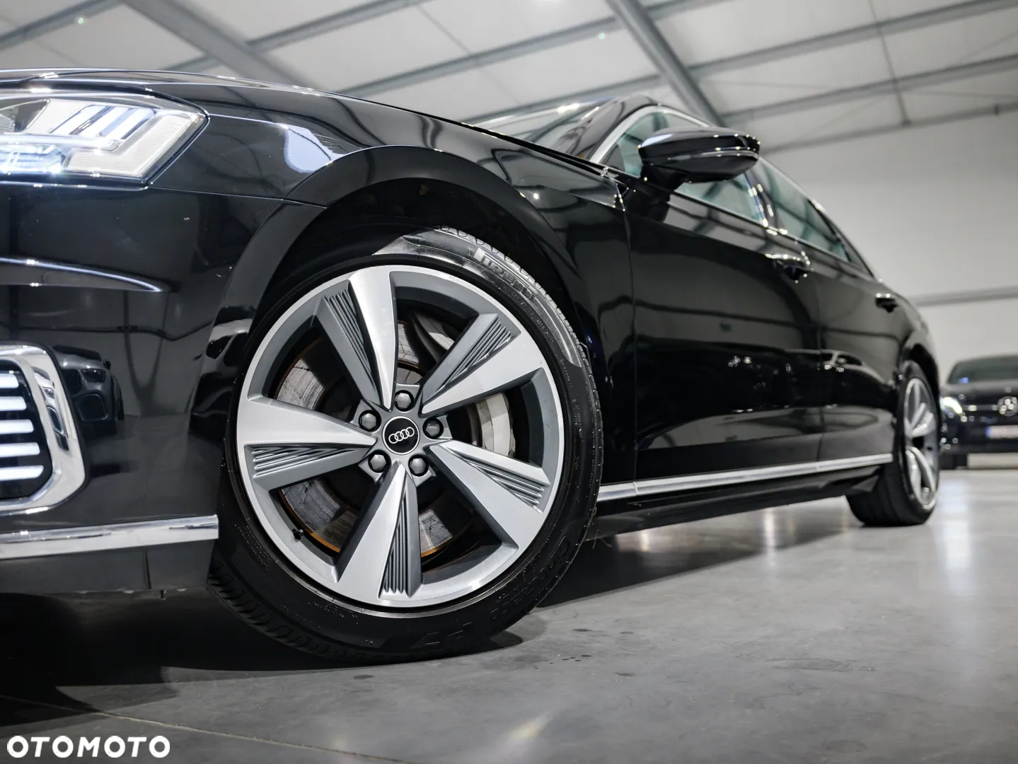 Audi A8 - 5