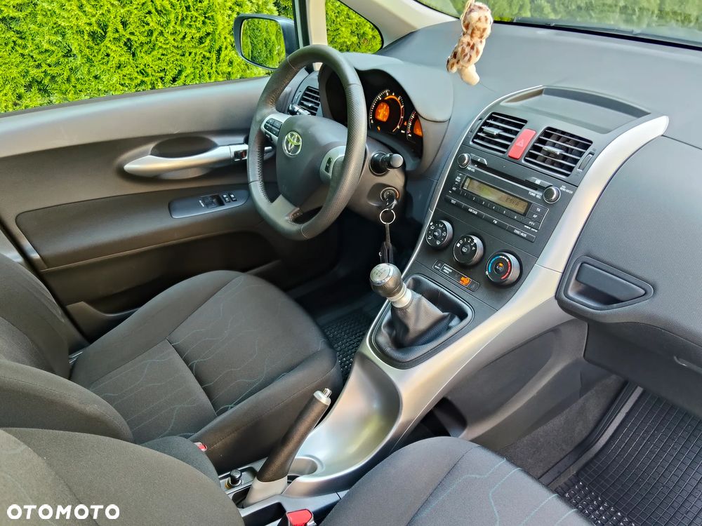 Toyota Auris 1.33 VVT-i - 30