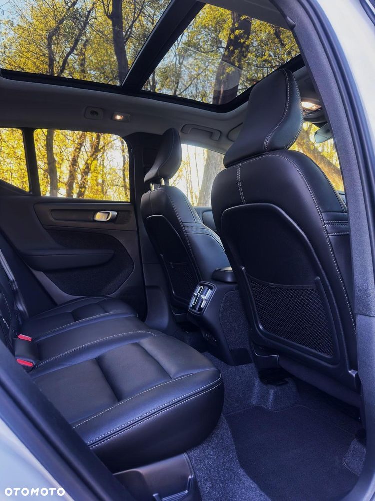 Volvo XC 40 B5 B AWD Geartronic Inscription - 23