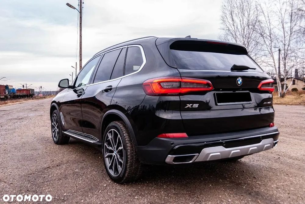 BMW X5 xDrive40i - 4