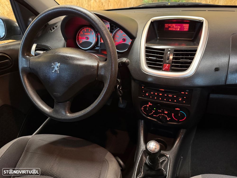 Peugeot 206+ 1.1 Trendy - 17