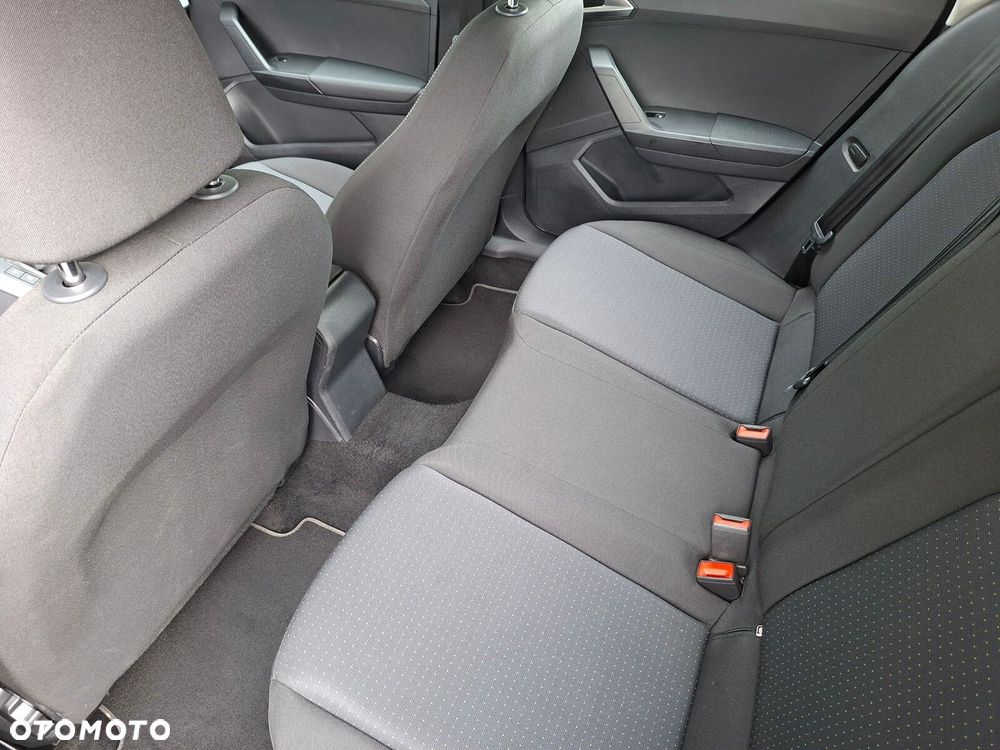 Seat Arona - 15