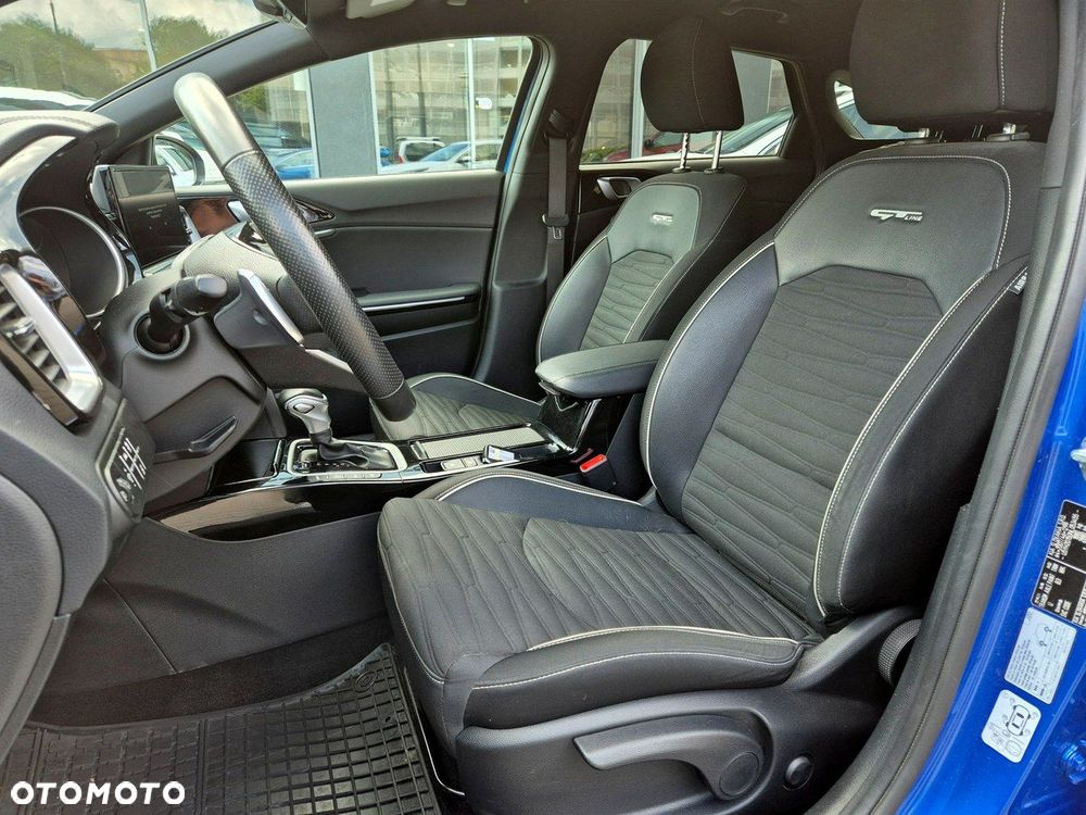 Kia ProCeed - 16