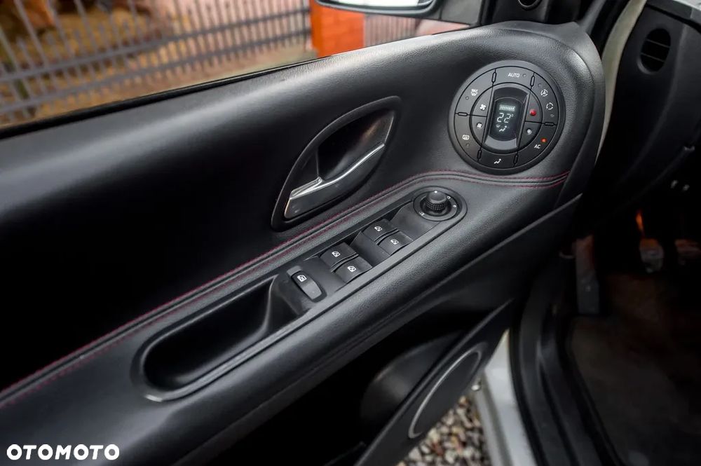 Renault Espace 2.0 Dynamique - 23