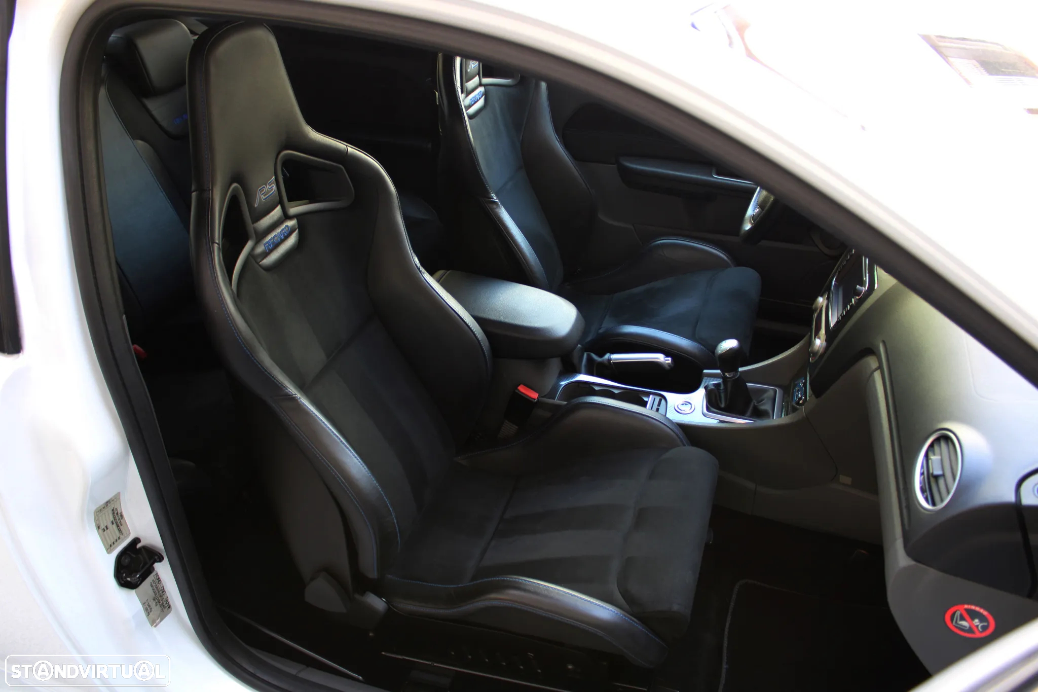 Ford Focus 2.5 T RS - 26