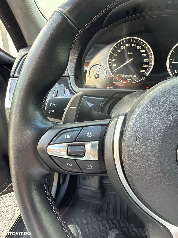 BMW Seria 5 520d Sport-Aut. - 16
