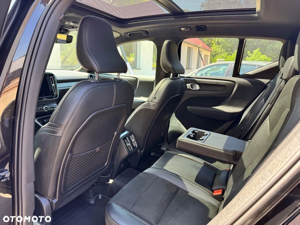Volvo XC 40 T5 AWD R-Design - 8