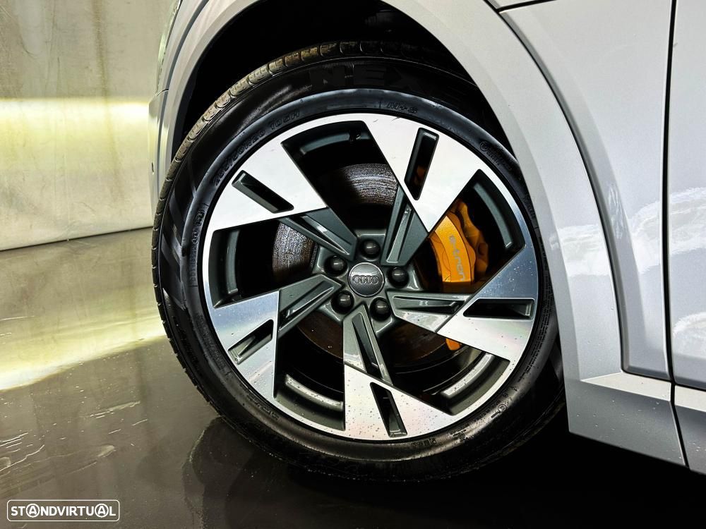 Audi e-tron 50 quattro S line - 55