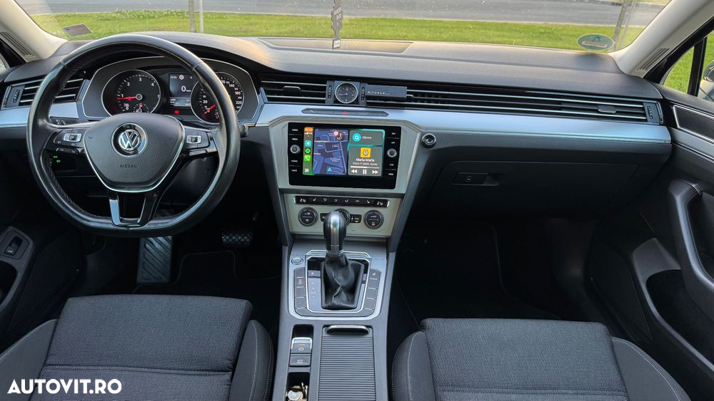 Volkswagen Passat Variant 2.0 TDI DSG Highline - 23