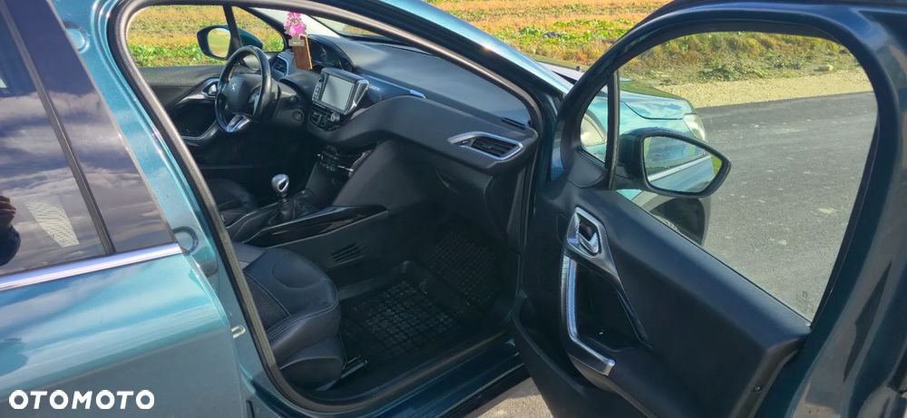 Peugeot 2008 1.6 BlueHDi Allure - 11