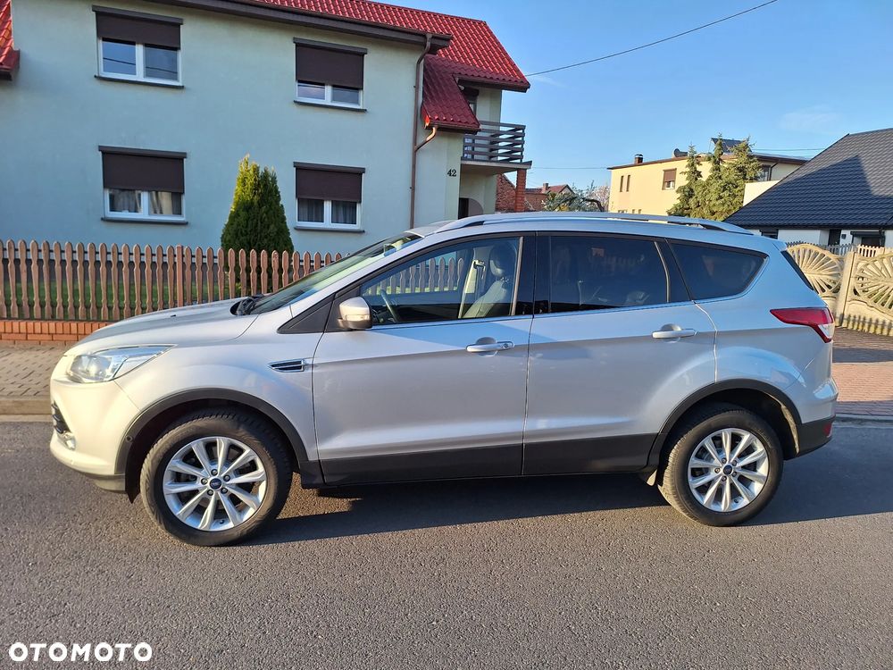 Ford Kuga 2.0 TDCi 4x4 Titanium - 3