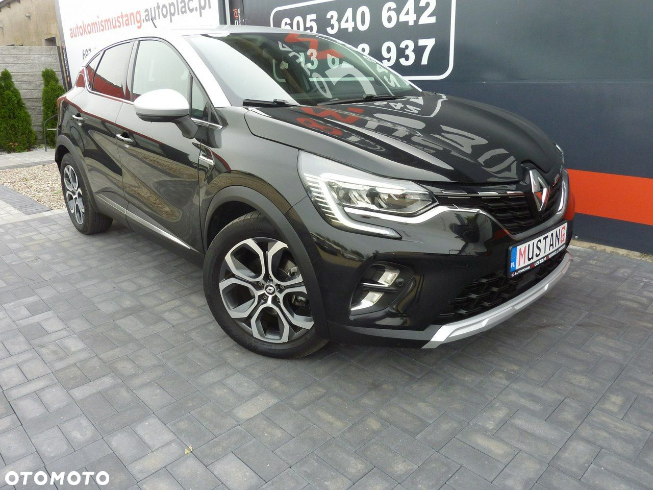 Renault Captur - 39