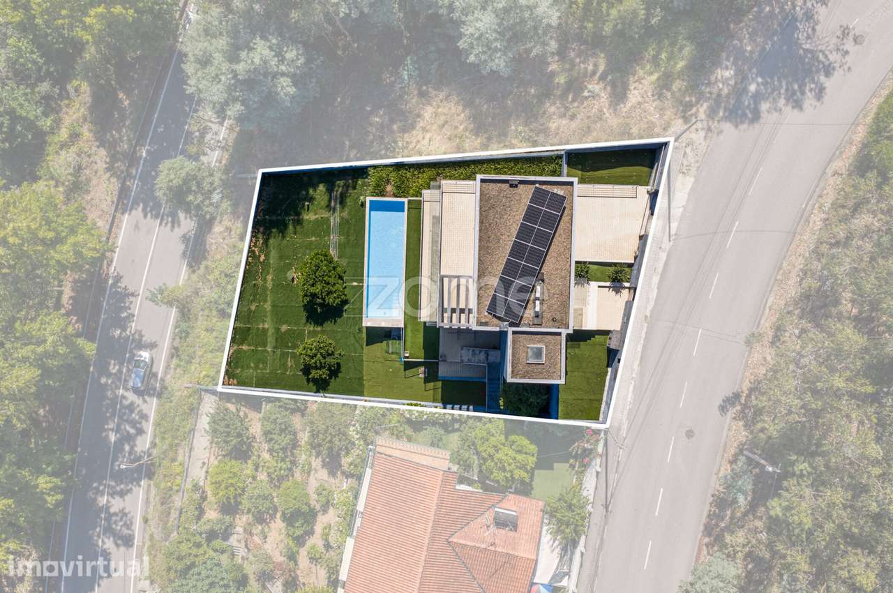 Moradia T3 | 3 Suítes e Piscina com Vista Rio - Grande imagem: 2/55