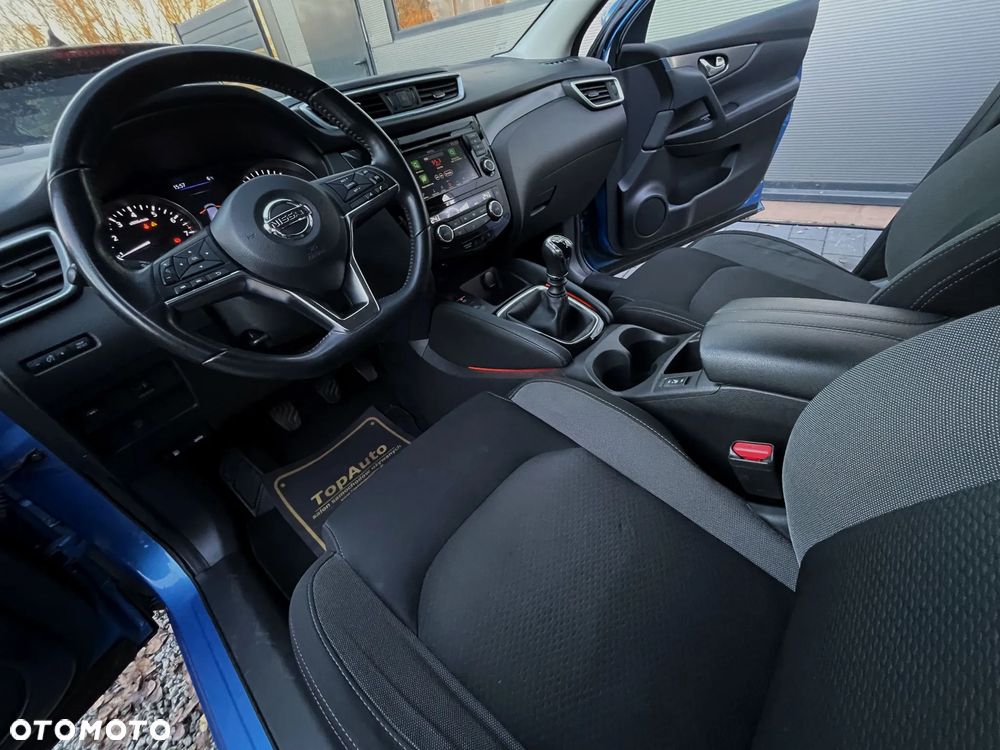 Nissan Qashqai 1.3 DIG-T N-CONNECTA - 19