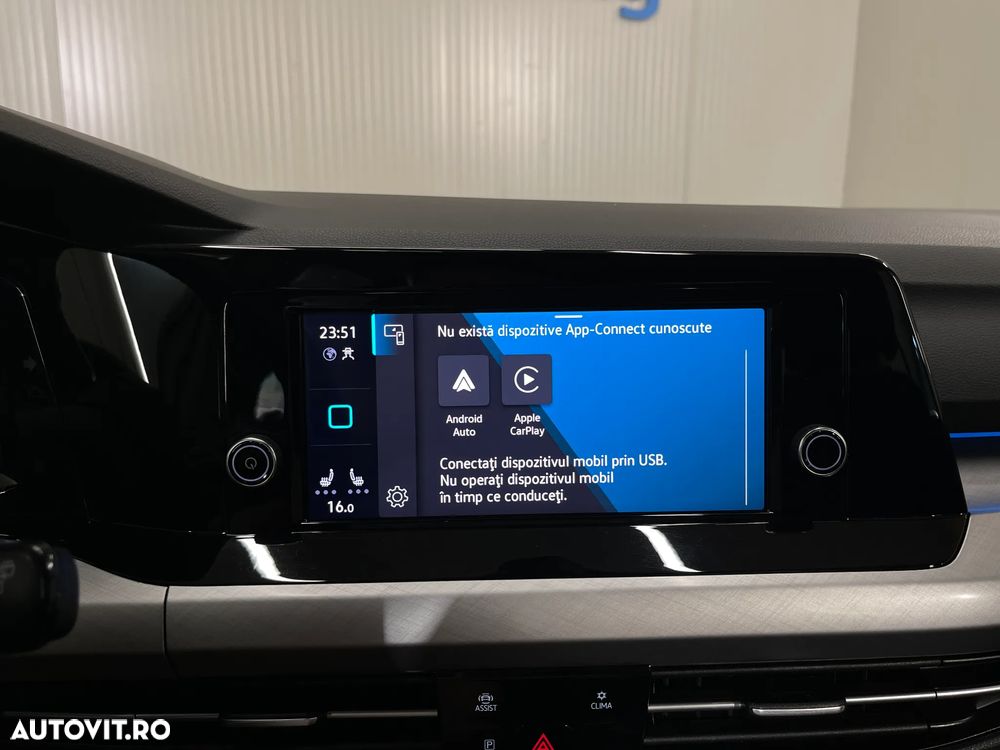 Volkswagen Golf 1.0 TSI Life - 16
