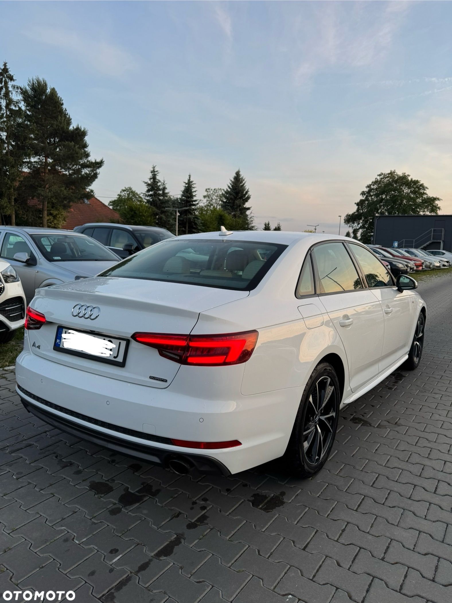 Audi A4 2.0 TFSI Quattro S tronic - 1