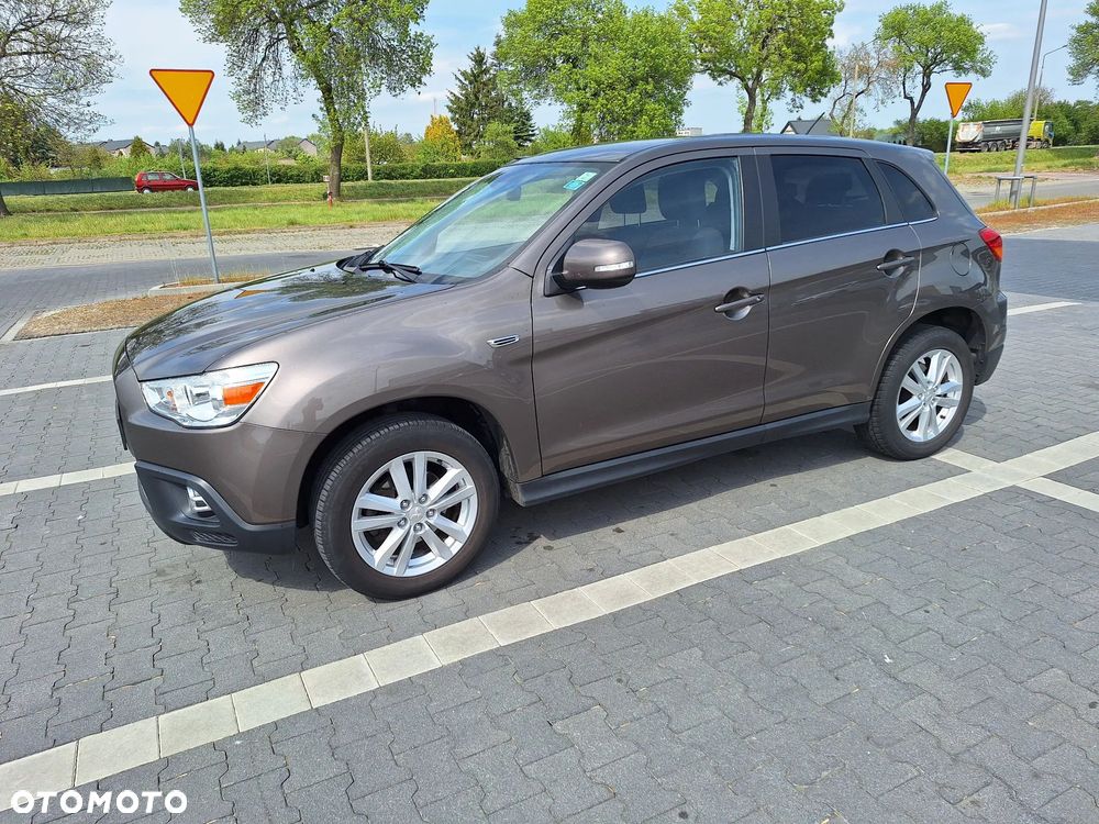 Mitsubishi ASX 1.6 Inform - 1