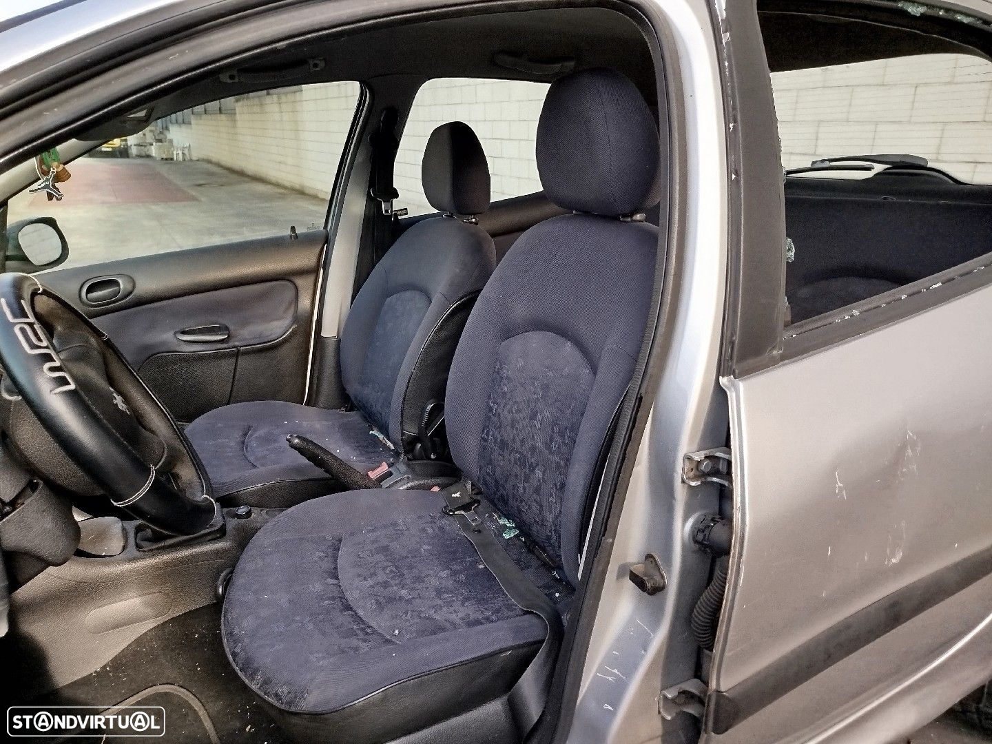 Para peças PEUGEOT 206 (2A/C) - 8