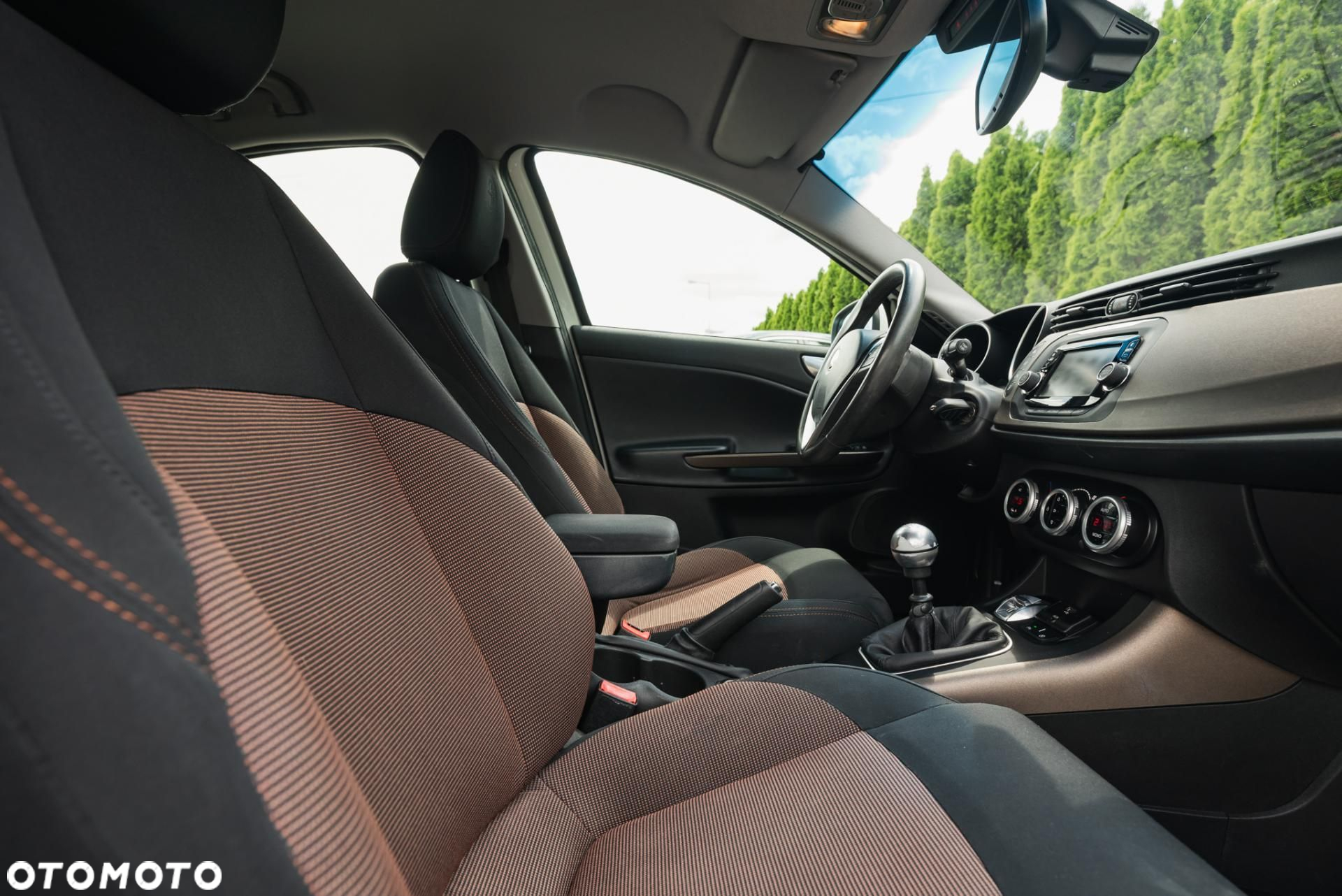 Alfa Romeo Giulietta - 16