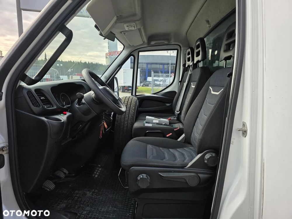 Iveco 50C16  Plandeka 10EP  z Windą - 5