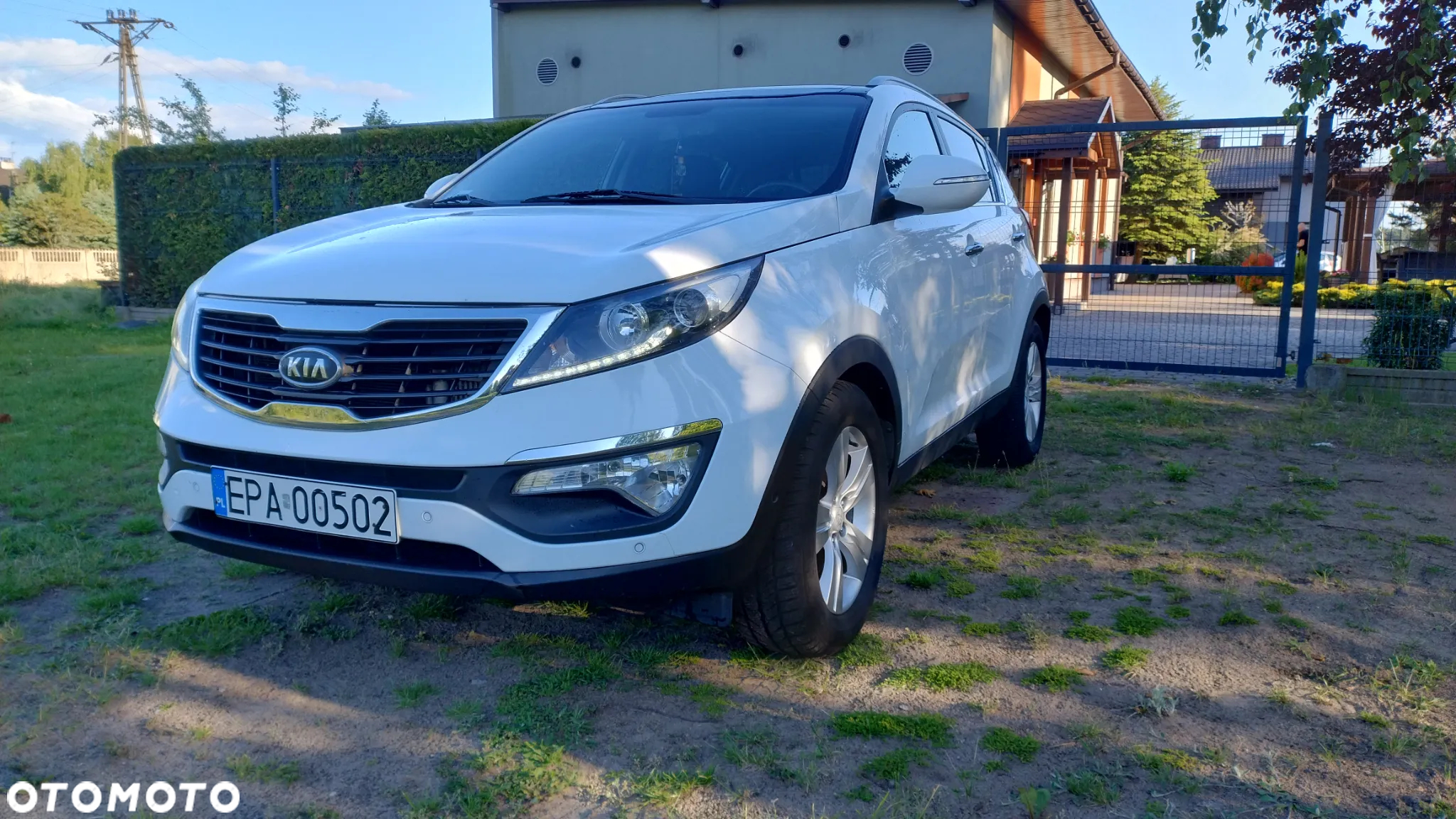 Kia Sportage 1.7 CRDI 2WD Dream-Team Edition - 3