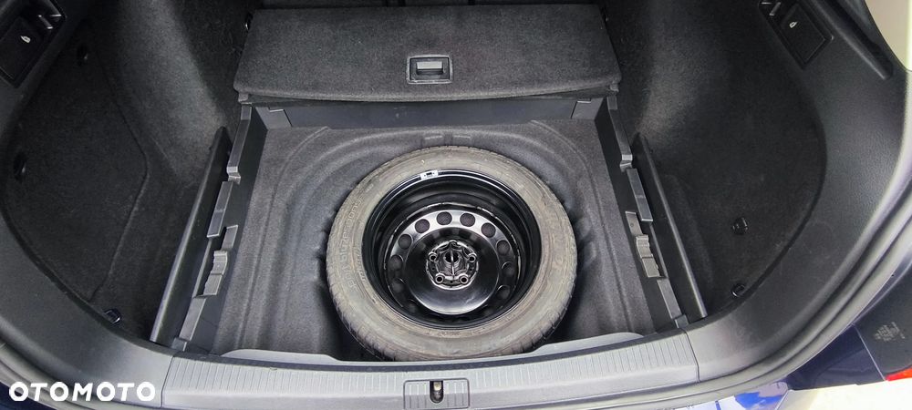 Volkswagen Golf 1.5 TSI BMT Evo Comfortline - 32