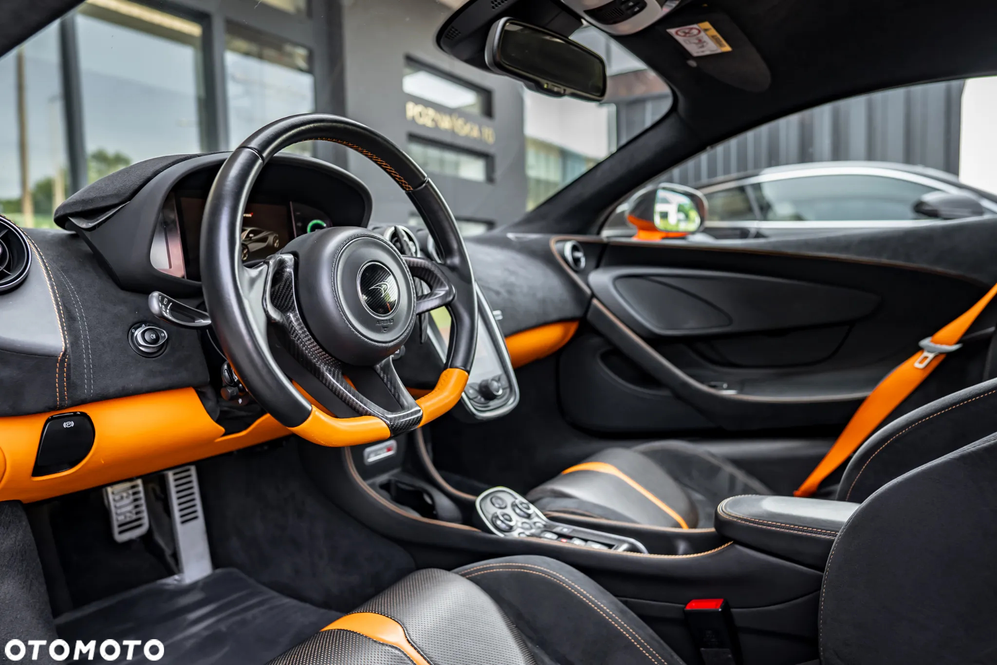 McLaren 570S Coupe - 31