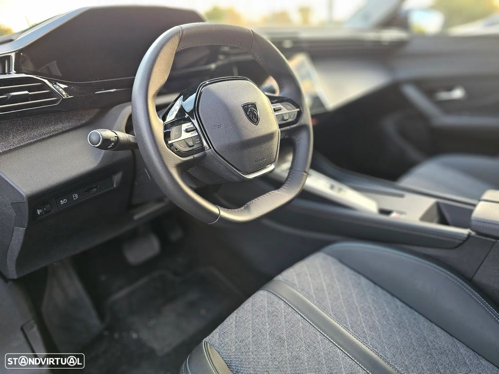 Peugeot 308 1.6 Hybrid Active Pack e-EAT8 - 47