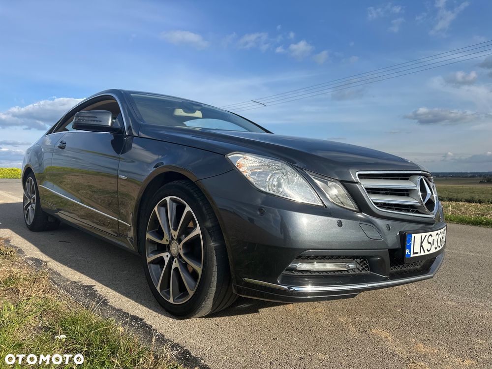 Mercedes-Benz Klasa E - 23
