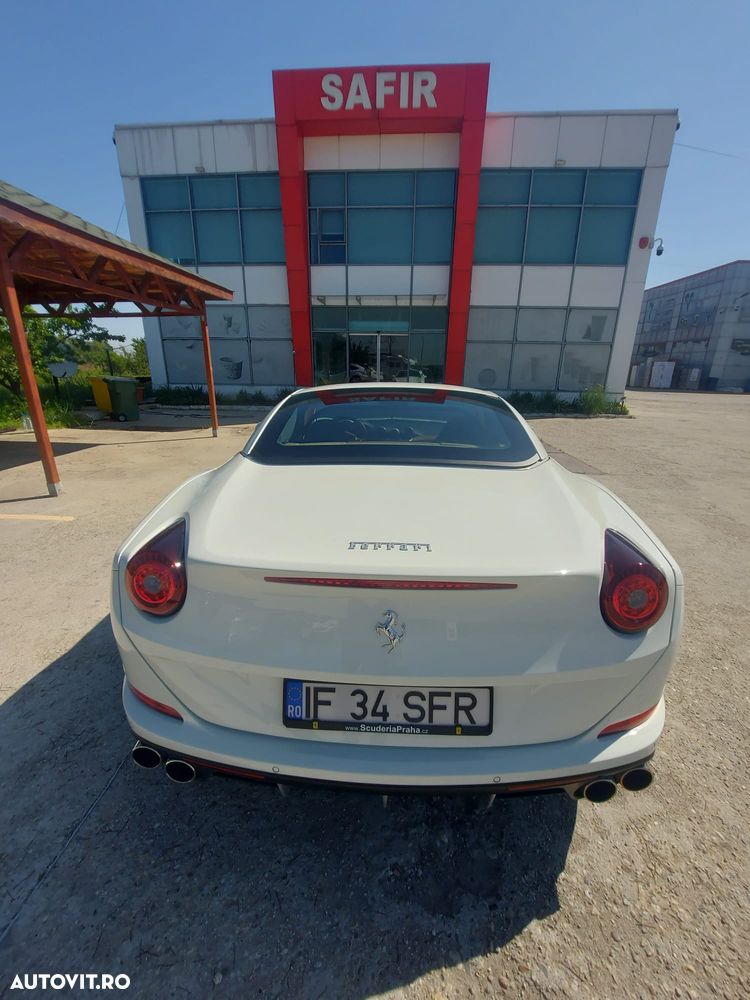 Ferrari California - 7
