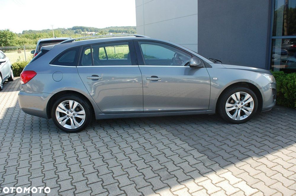 Chevrolet Cruze - 19