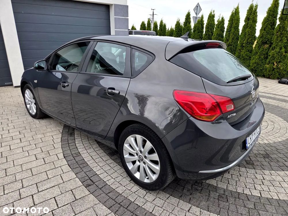 Opel Astra - 9