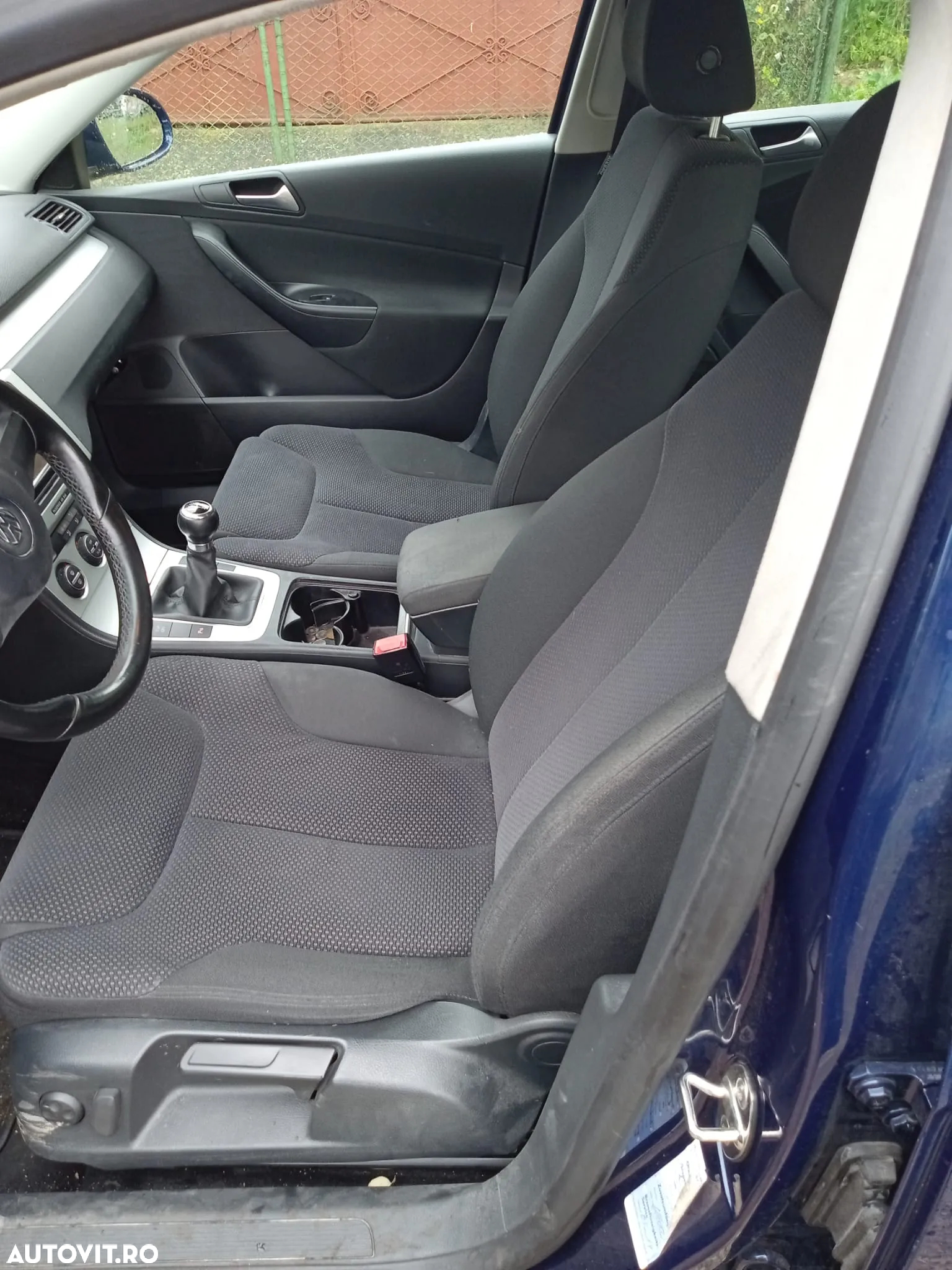 Volkswagen Passat - 9